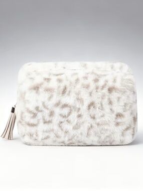 Stylish Leopard Pattern Cosmetic Bag with Ample Space,Makeup Organizer.